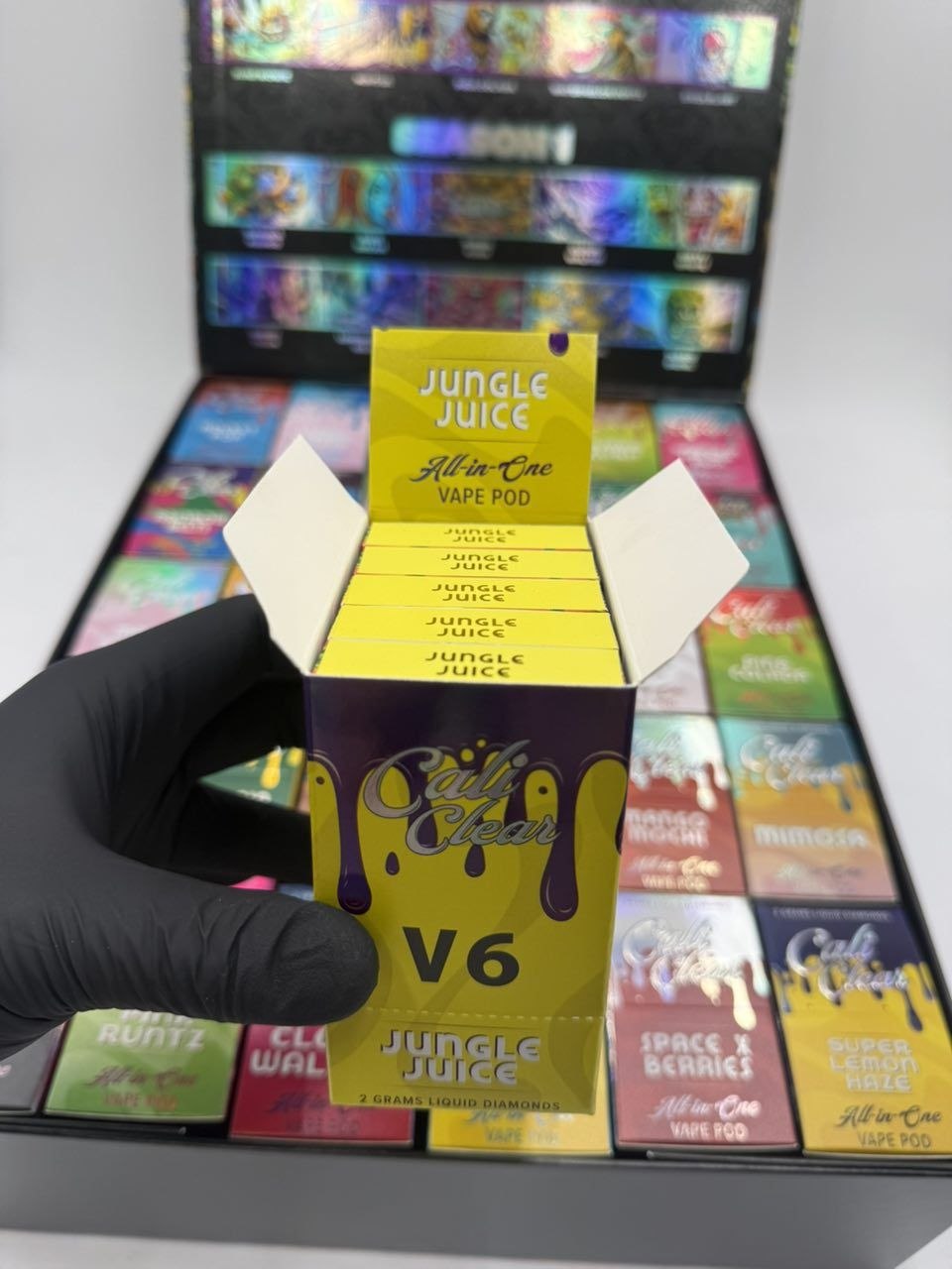 CALI CLEAR MEGA PACK  — Disposables product photo on NexaDistro (view 4)